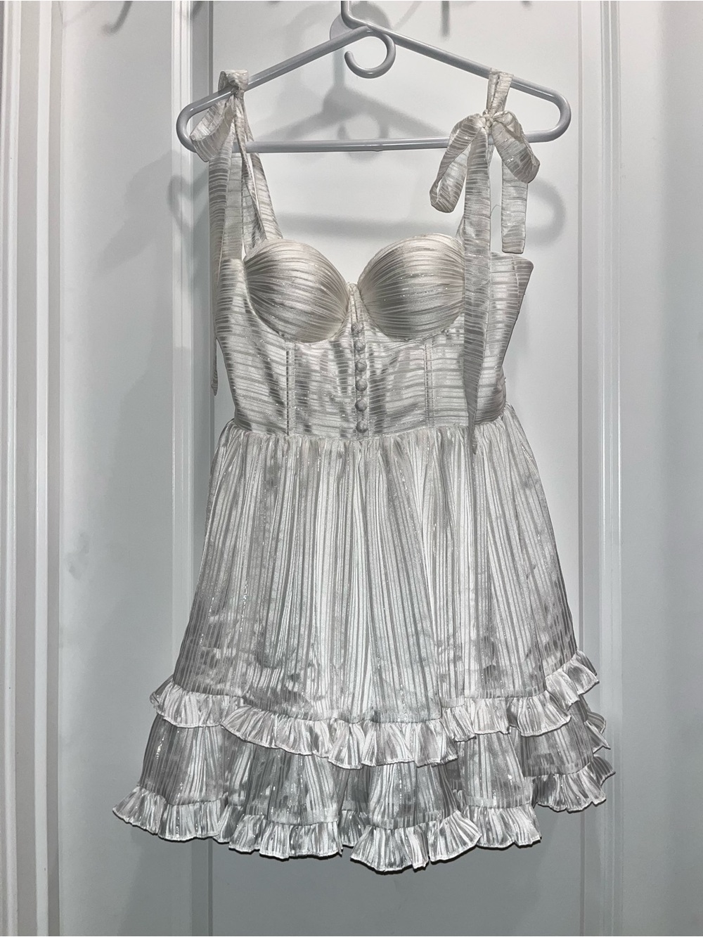Adeirlina Fragrant Jasmine Mini Dress NWOT - Picture 2 of 4